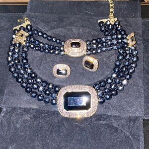 Heidi Daus Elegant Black and Gold Jewelry Set